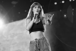 Los vinilos más vendidos en 2025: Taylor Swift lidera con récord histórico