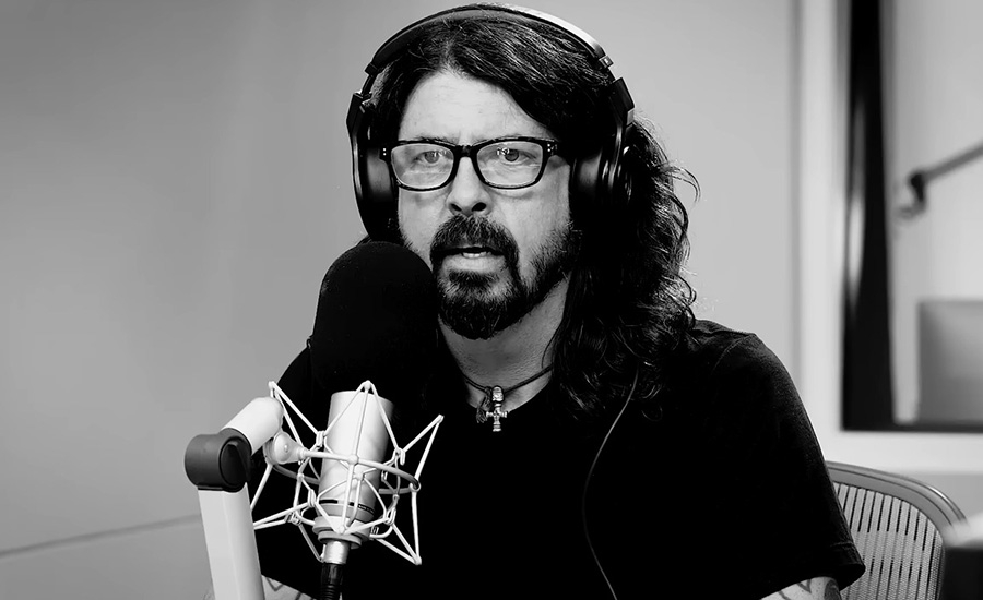 Dave Grohl (Foo Fighters) admite que asistió a 430 sesiones de terapia en las últimas 70 semanas: “Terminé en un lugar en el que necesitaba detenerme y sentarme conmigo mismo”