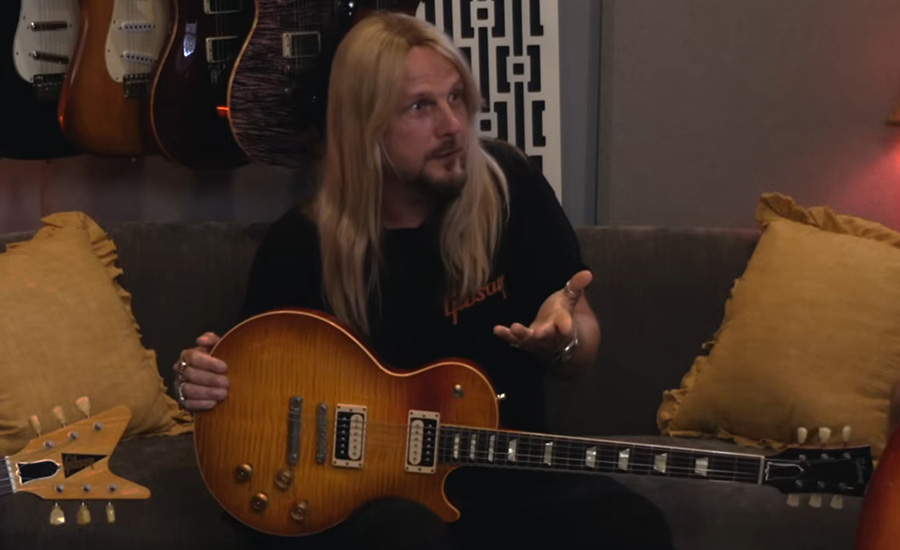Richie Faulkner (Judas Priest) sigue recibiendo fisioterapia tres veces al día cinco años después del grave infarto que casi acaba con su vida