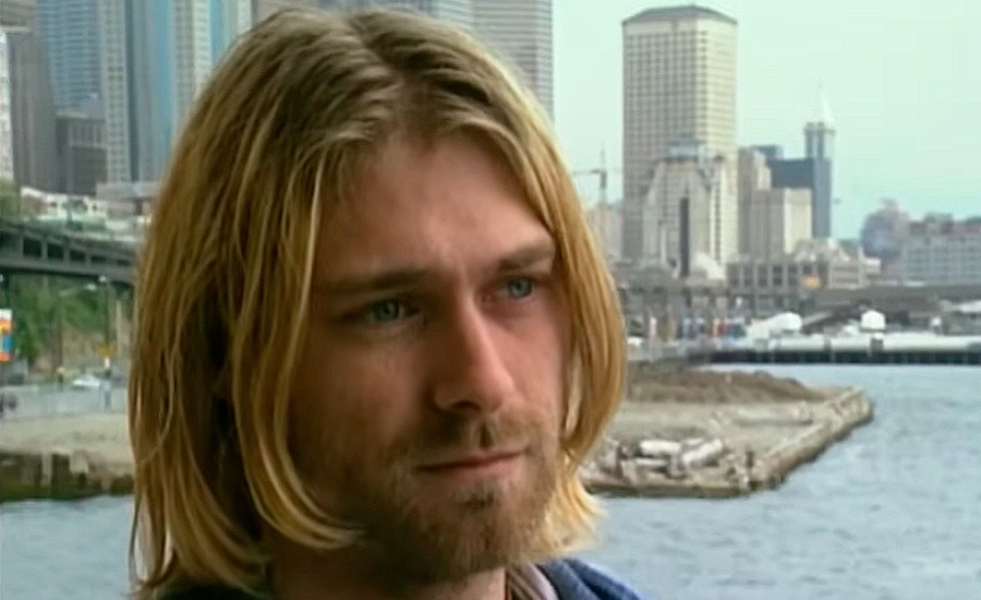 Kurt Cobain (Nirvana) explica la inspiración detrás de “Scentless Apprentice”: “Puedo identificarme con un personaje asqueado de todos los humanos”