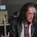 Joe Perry recuerda las lágrimas cuando Steven Tyler cantó para el último EP de Aerosmith con Yungblud en el estudio de Johnny Depp: “No lo habíamos escuchado así desde…”