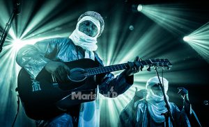 Crónica de Tinariwen en Bilbao: Melodías desde el desierto