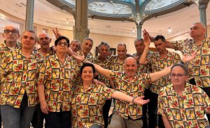 Apuestos Opuestos estrenan “Pichurri”, single y videoclip que dará título a su primer EP