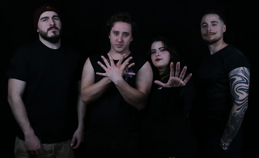 Entrevista a Dúnamara: "El nihilismo puede quitarte una gran carga en un mundo realmente oscuro"