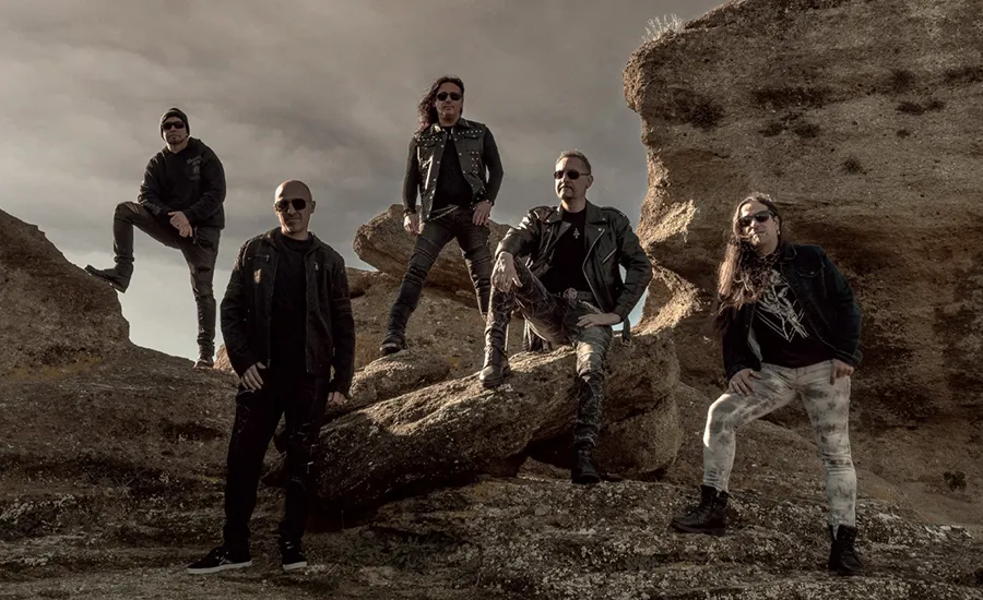 Entrevista a Snágora: “No concebimos el Heavy Metal si no es para remover la conciencias; si le quitas el mensaje crítico, le estás arrancando parte de su alma”