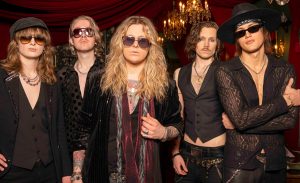 Velveteen Queen lanza “Adrenaline”, segundo adelanto de “The Greater Good”, con el que celebran la vida en la carretera y la pasión por el rock and roll
