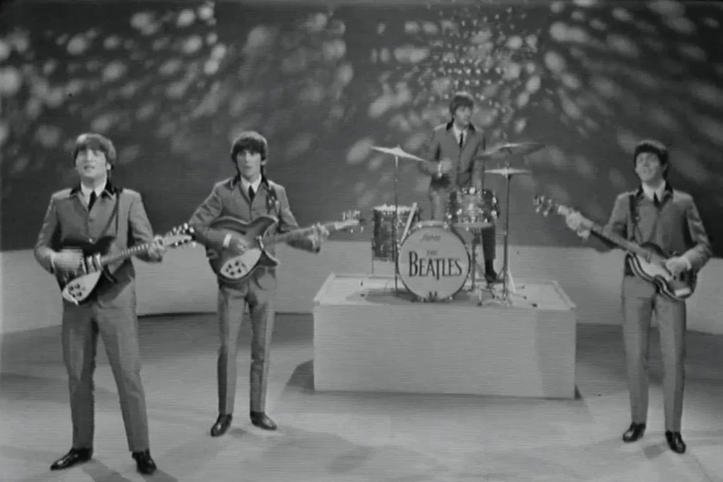 Encuentran material inédito de The Beatles tocando en Top Of The Pops