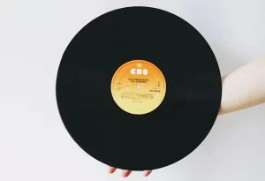 Quién lanzó el primer vinilo perfumado